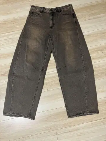 지유 배럴 렉 청바지