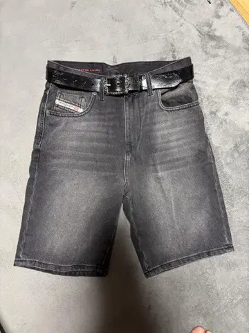 DISEL 데님 하프 팬츠 그레이