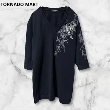 TORNADO MART 토네이도 마트 V넥 티셔츠 y2k 블랙 컬러