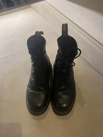 닥터 마틴 Drmartens 부츠