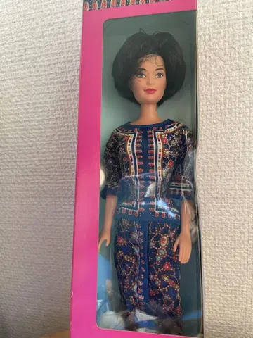 Barbie Singapore girl 미개봉