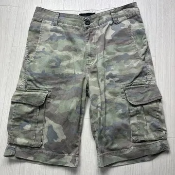 ZARA MAN 카모플라주 카고 하프 팬츠 W30 실측치수 W80