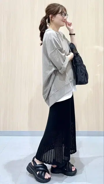 지유 볼륨 밑창 퍼프 스포츠 샌들