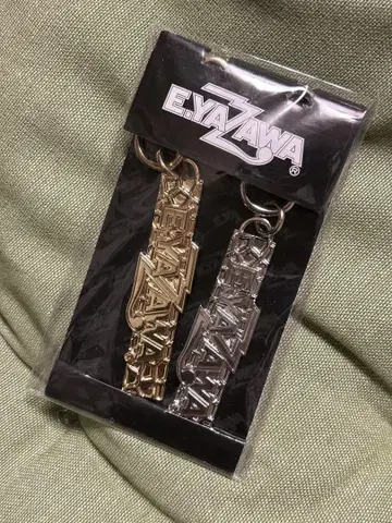 E.YAZAWA 키링 2개 세트 골드 실버 야자와 에이요시