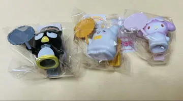 산리오 클립이 달린 마스코트