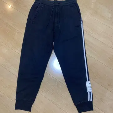 Y-3 맨투맨 CUFF 쓰리 스트라이프