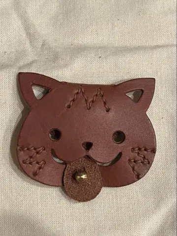 새상품 genten 겐텐 액세서리 케이스 가죽 참 고양이 한정품