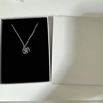 ZEROBASEONE 목걸이