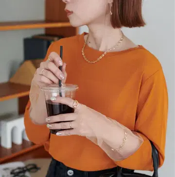 DISCOAT 시어 소매 절개 풀오버 오렌지