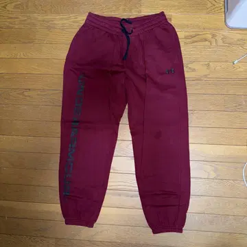 Under Armour 버건디 조거 팬츠