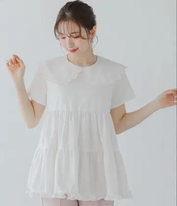 fit more 도트 자수 스캘럽 칼라 개더링 탑
