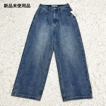 새상품 디니테코리에 턱 와이드 데님 cyan tokyo cafune