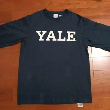 챔피온 Yale 티셔츠  미국제