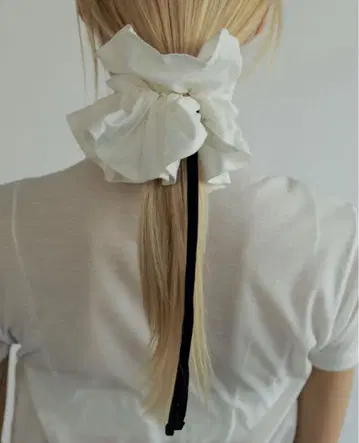 anuke Velour Ribbon Chouchou 화이트 미사용 새상품