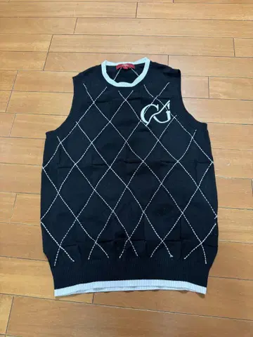 캘러웨이 블랙 다이아몬드 패턴 니트 베스트
