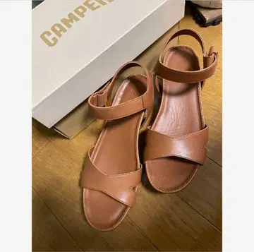 Camper 브라운 샌들