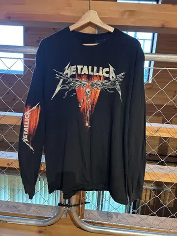 METALLICA 긴팔 티셔츠 블랙