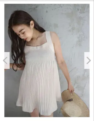 trunc88 Accordion pleats Tunic Tops 새상품