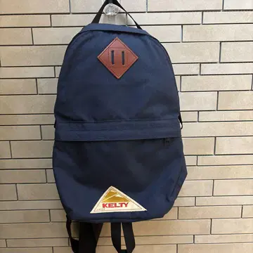 켈티 백팩 DAYPACK 네이비