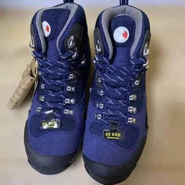 캐러밴 고어텍스 23.0cm