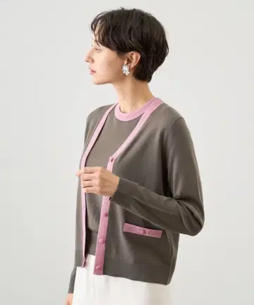 ANAYI 슈퍼 메리노 배색 V 넥 가디건 앙상블
