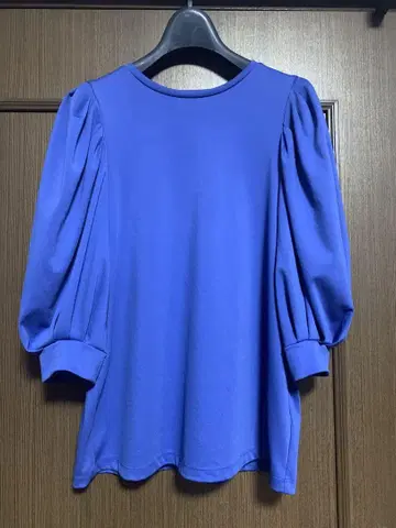 UNITED ARROWS 파랑 퍼프 슬리브 티셔츠
