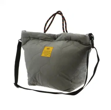 토트백 KiU/키우 PADDED TOTE BAG 패딩 토트백