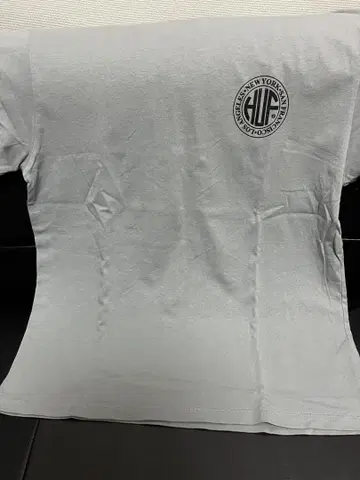 huf 티셔츠 그레이