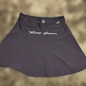 Tommy Armour 블랙 플레어 스커트