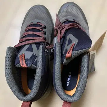 캐러밴 고어텍스 27.0cm