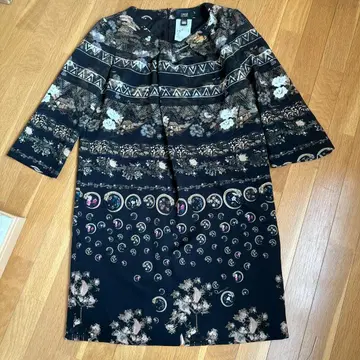 CAVALLI CLASS 브로치 포함 패턴 원피스