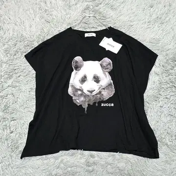 새상품 주카 zucca(M)티셔츠 프렌치 슬리브 팬더 무늬 애니멀 블랙