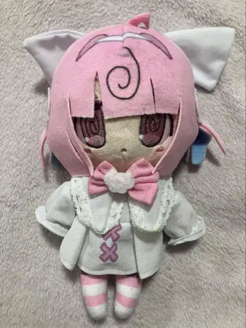 복숭아 잠자는 봉제 인형