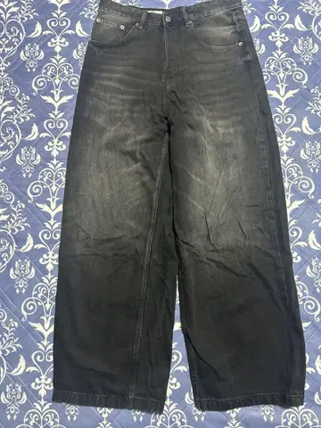 자라 슈퍼 배기 핏 청바지
