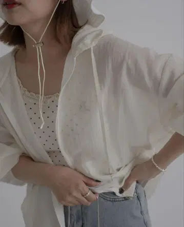 jumelle sheer blouson 아이보리