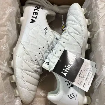 ATHLETA DRM17 축구화 23.5cm
