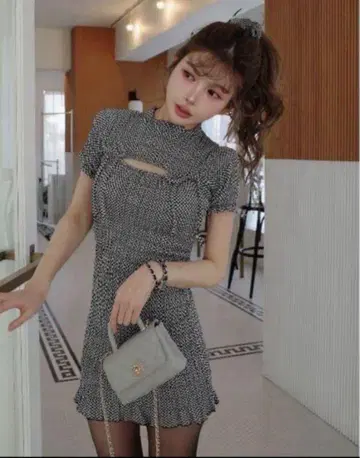 darich 리본 셔링 깅엄 미니 원피스
