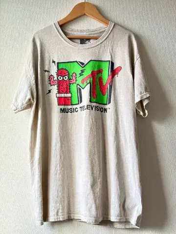 MTV 그래픽 프린트 티셔츠 L 사이즈 베이지