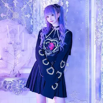 LISTEN FRAVOR 천국의 장미 세일러 탑 [BLACK]