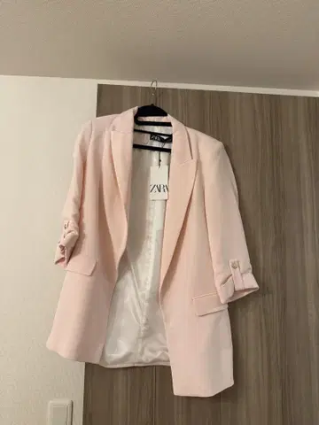 자라 새상품 미사용 택 포함 핑크 테일러드 자켓 XS