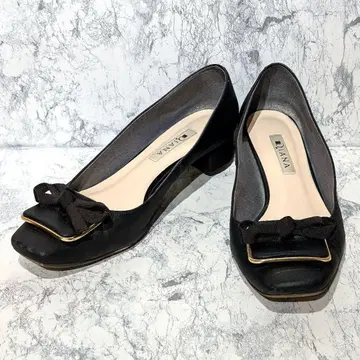 다이애나 리본 펌프스 블랙 청키 가죽 24.5cm 스퀘어토