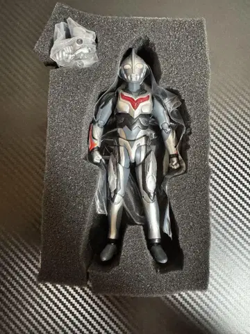 S.H.Figuarts 울트라맨 넥서스 안판스 커스텀 개조품