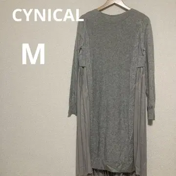 CYNICAL 백 플리츠 니트 원피스 M 그레이 케이블 짜임 이소재