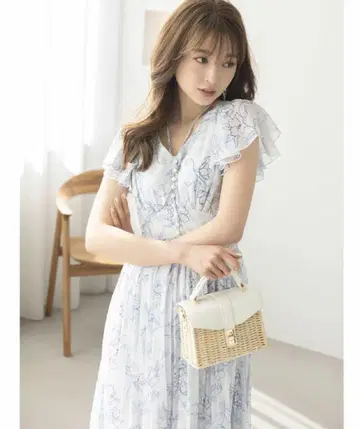 펄 장식 넥 리본 수채화 라인 플라워 플리츠 원피스 블루