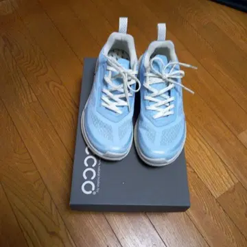 ECCO biom 스카이블루 스니커즈 22cm