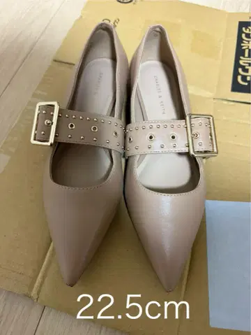 찰스앤키스 펌프스 22.5cm