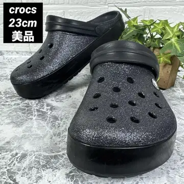 글리터 블랙 크로그 샌들