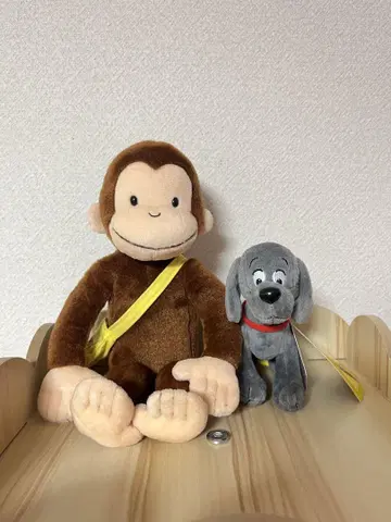 오자루의 조지 봉제 인형
