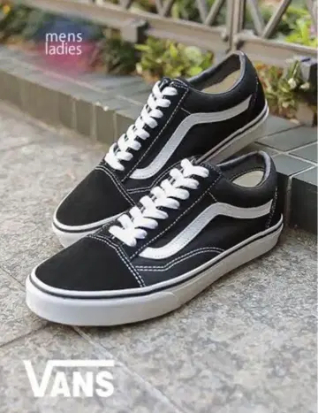 VANS 블랙 스니커즈 사이드 스트라이프