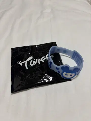 TWICE 쯔위 랜덤 러버 밴드